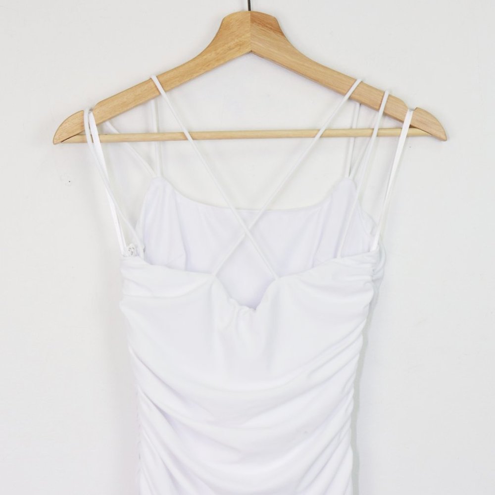 NWT superdown Lisa Ruched Mini Dress Strappy Sleeveless Bodycon White Small - Picture 8 of 9